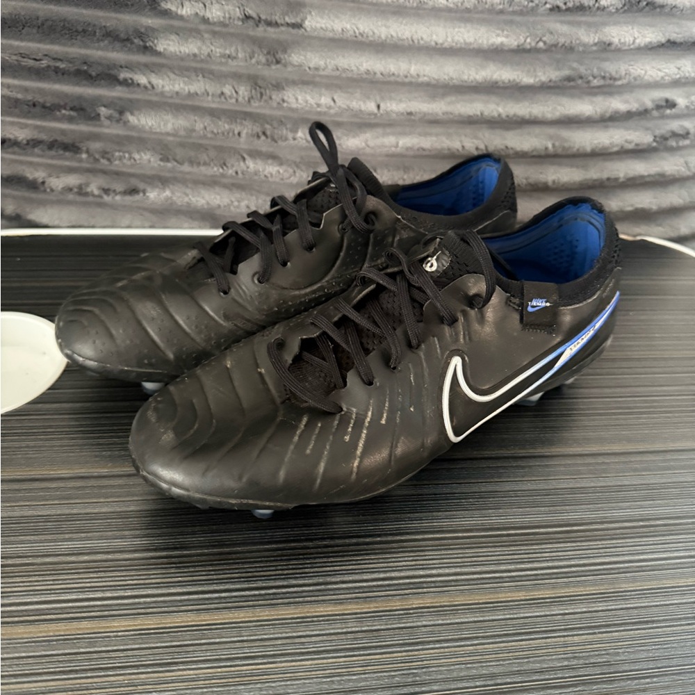 Nike Tiempo Soccer cleats men